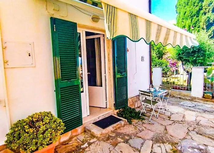 Casina Tecla Cavo