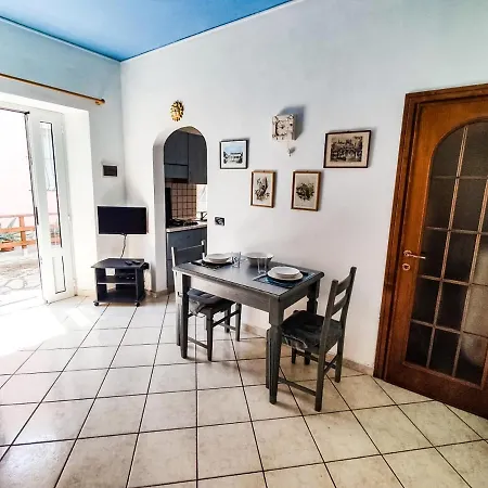 Casina Tecla Apartment Cavo